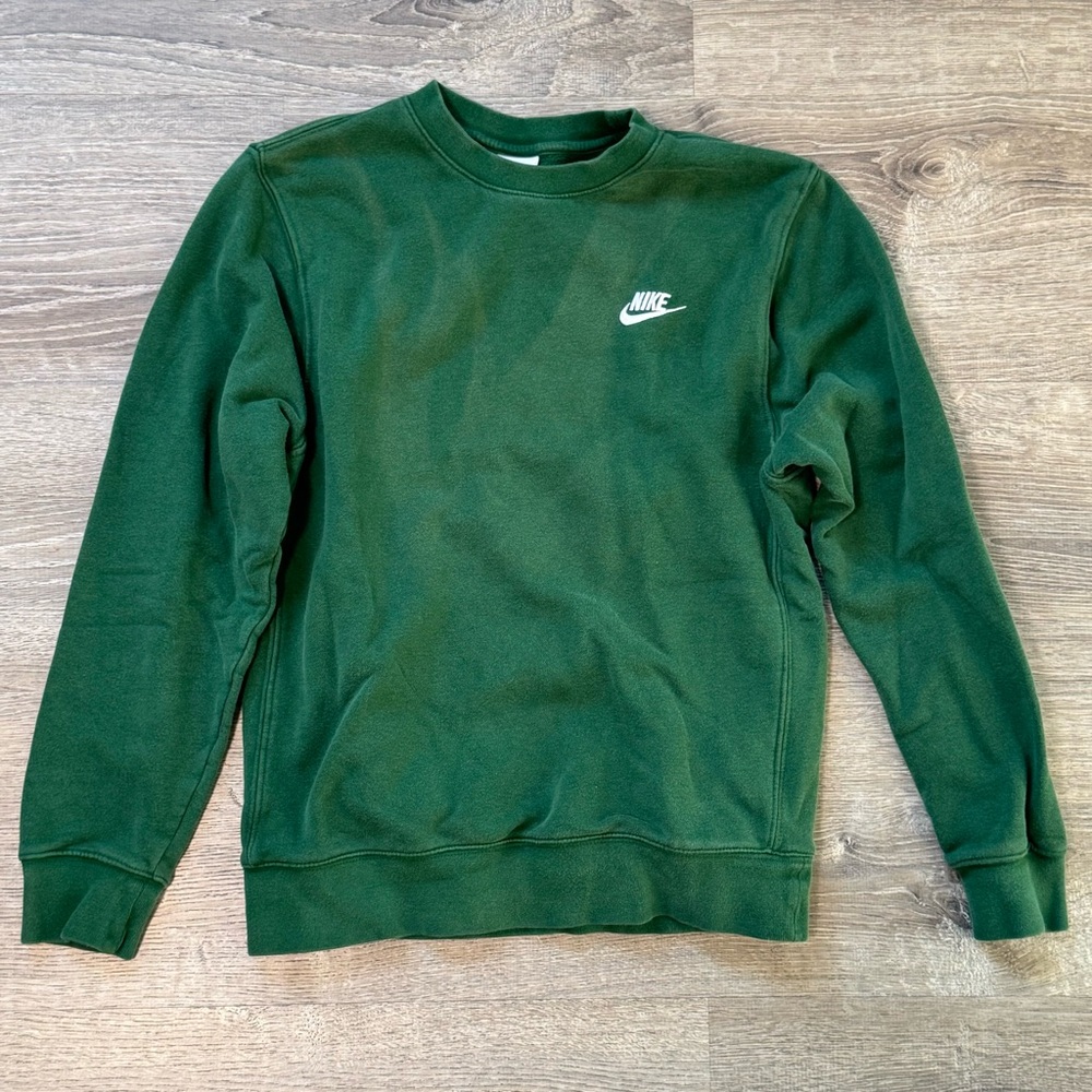 Nike Unisex green sunfaded Sweatshirt crewneck xs